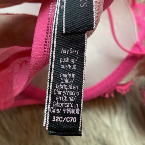 Victoria’s Secret Lace/Mesh Very Sexy Push up Bra - Lace Hot Pink - Picture 8 of 12